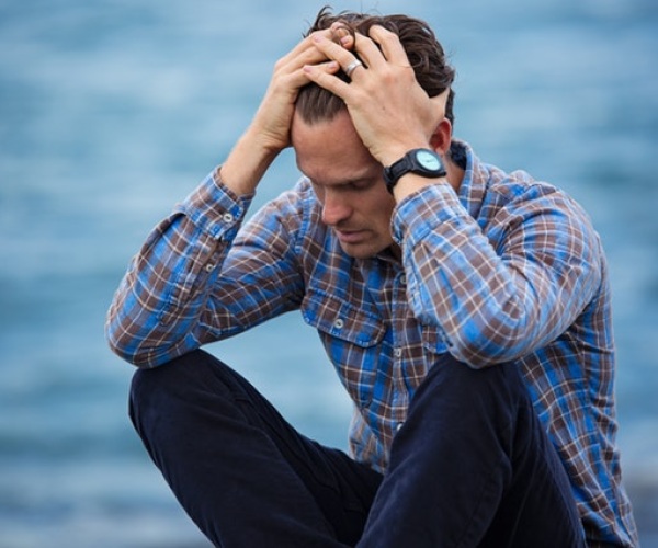 How To Manage Stressful Thoughts – Darren West Image