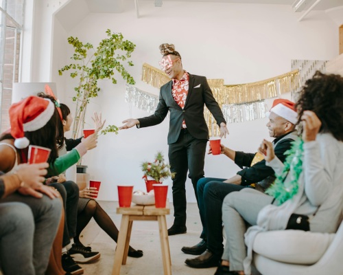 Managing Alcohol During Christmas Holidays Image