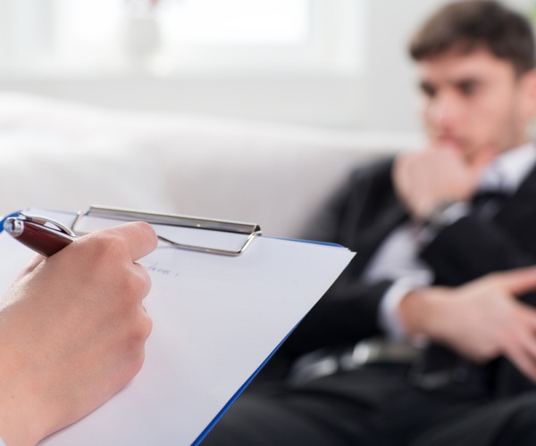 Inside the psychologist’s room: What to expect when you see a psychologist Image