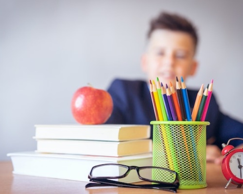 Helping children to start school Image