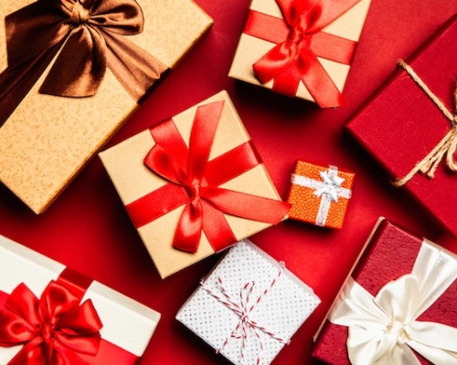 TIPS FOR MANAGING CHRISTMAS EXCESS Image