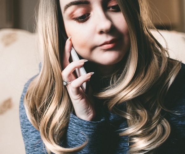 How to protect children from cyberbullying Image